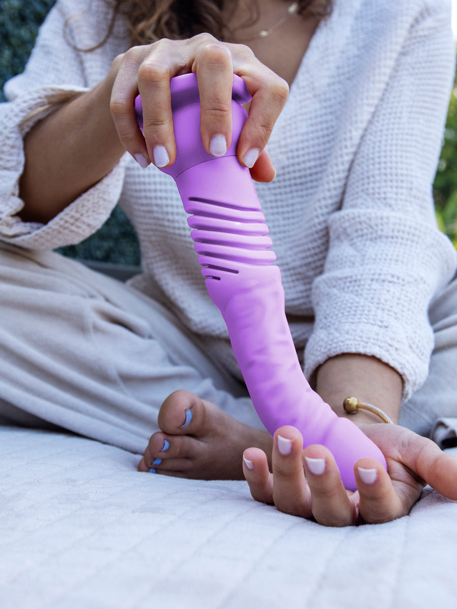 Thrusting-vibrator, Lilac